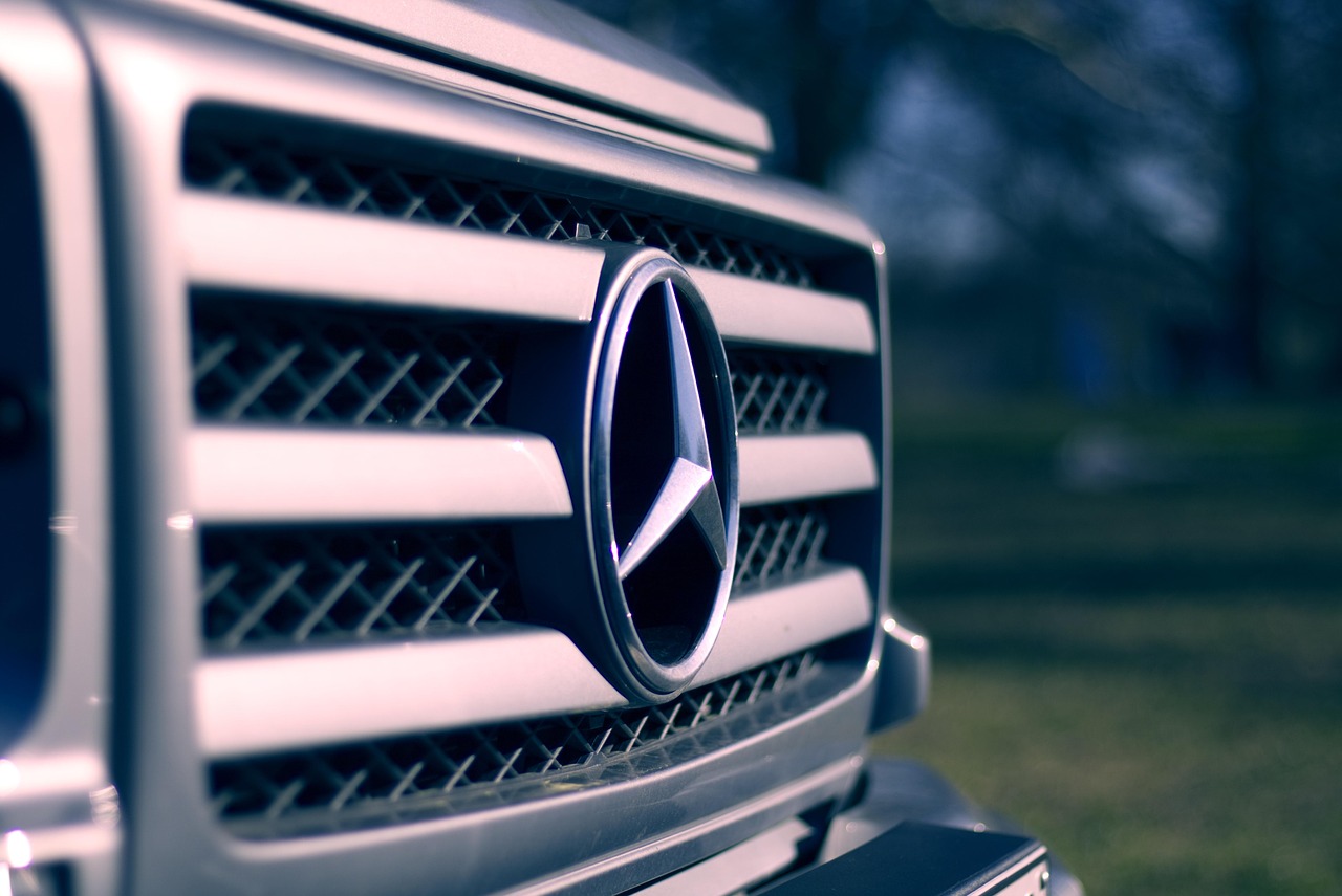 火爆品牌汽车排名前十名（最热销汽车品牌排行榜）